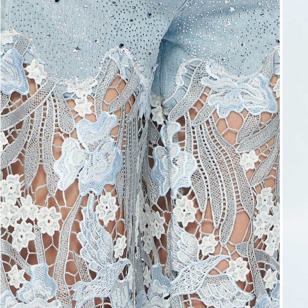 Light Blue Lace-Panel Wide-Leg Jeans - Picture 3 of 6
